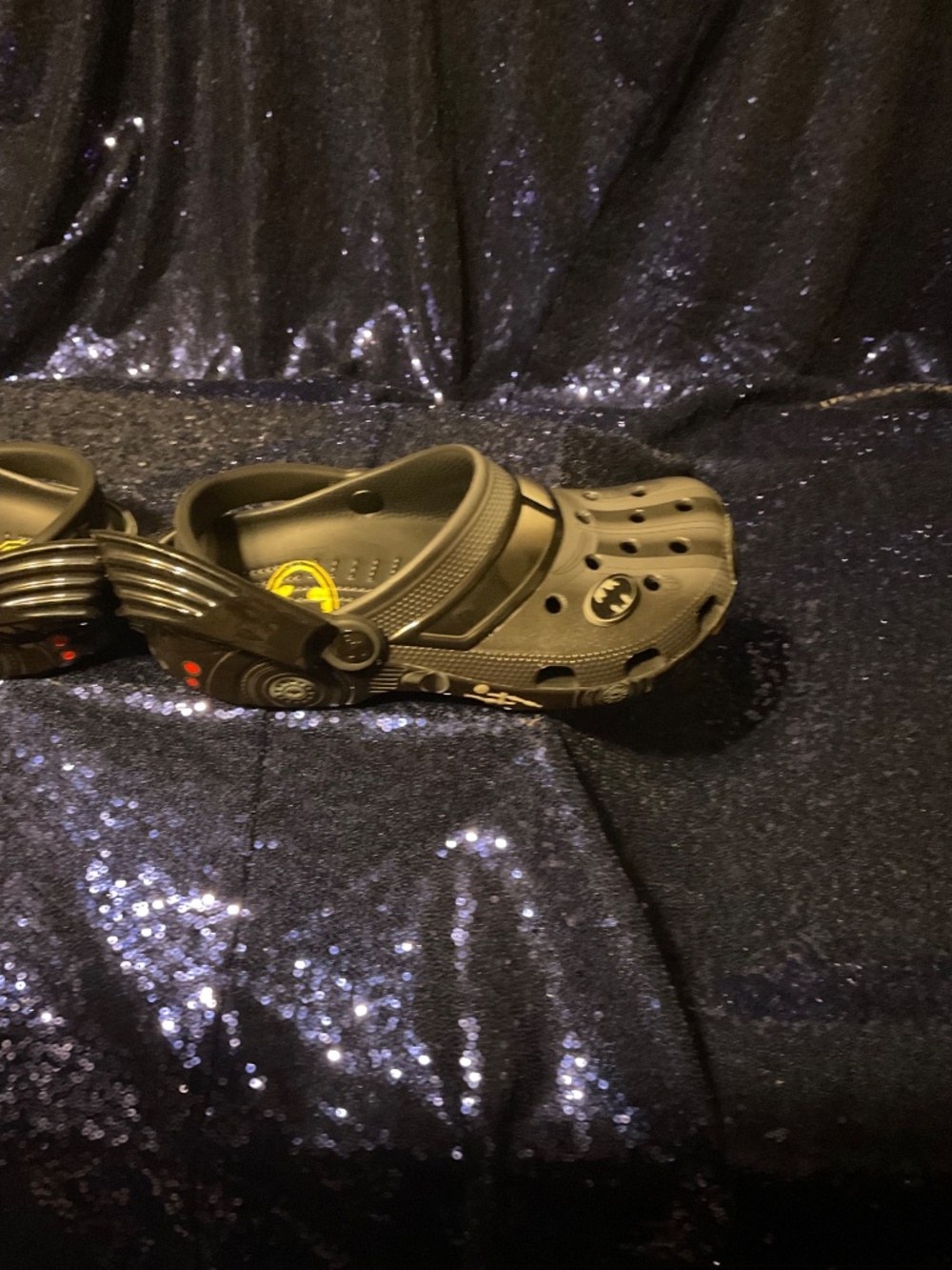 Batman Crocs - Picture 5 of 7